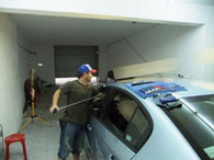 2009年9月　デントリペア発祥の地、ヨーロッパから雹害車リペア作業依頼26